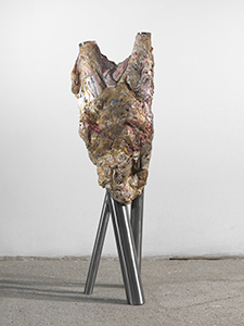 Maya Bringolf, Hanging Kneader, 2023. Installation view